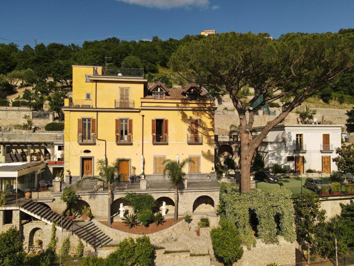 Villa Di Natale Pagani Dış mekan fotoğraf